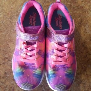 Girls Skechers shoes